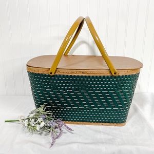Vintage Picnic Basket